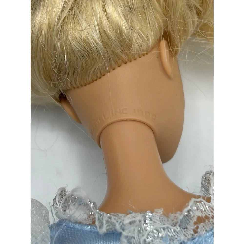 2009 Mattel Barbie As Princess Cinderella Outfit Doll Fashion‎ Doll